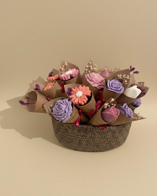 flor de cera en cono
